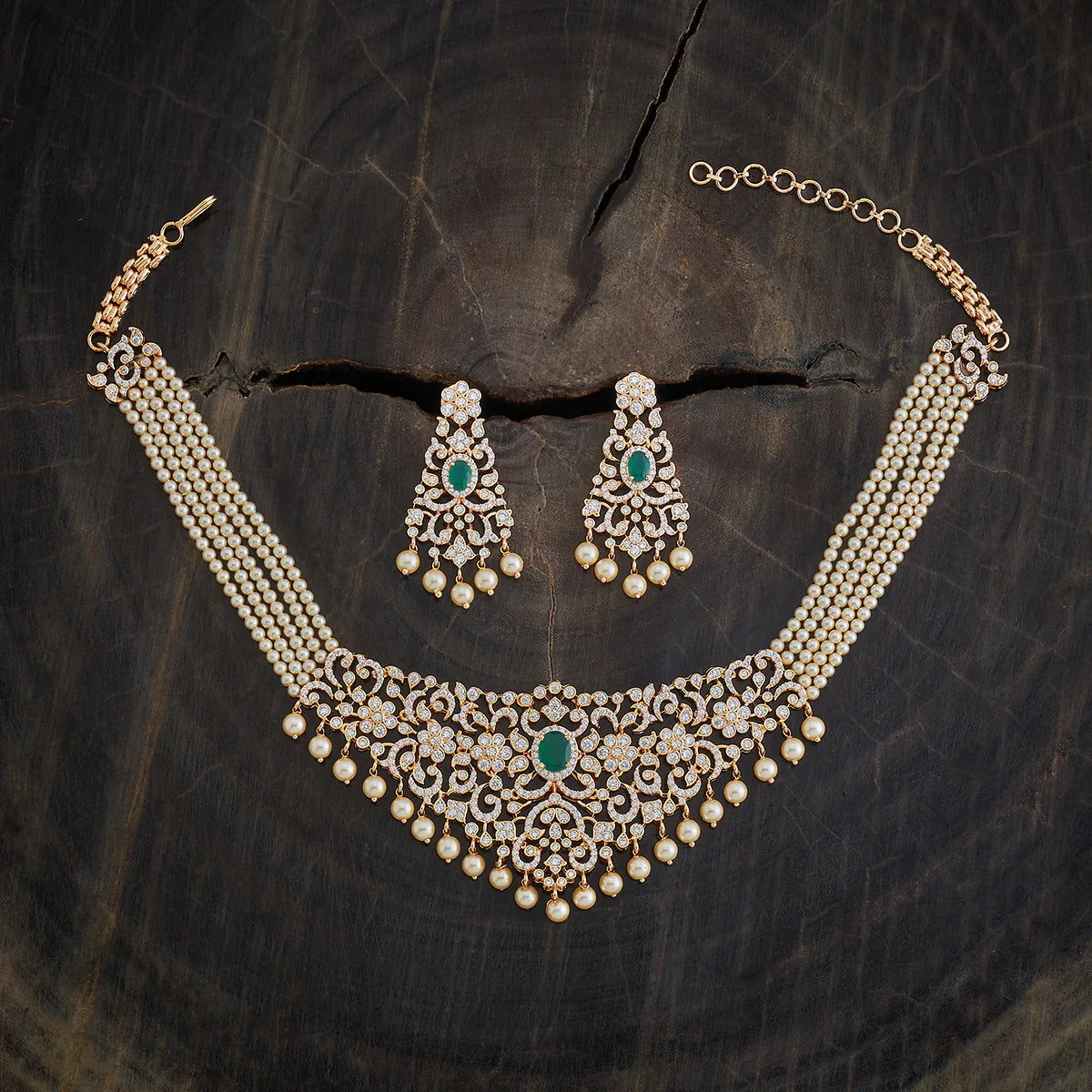 Stunning Zircon Necklace for Elegant Flair