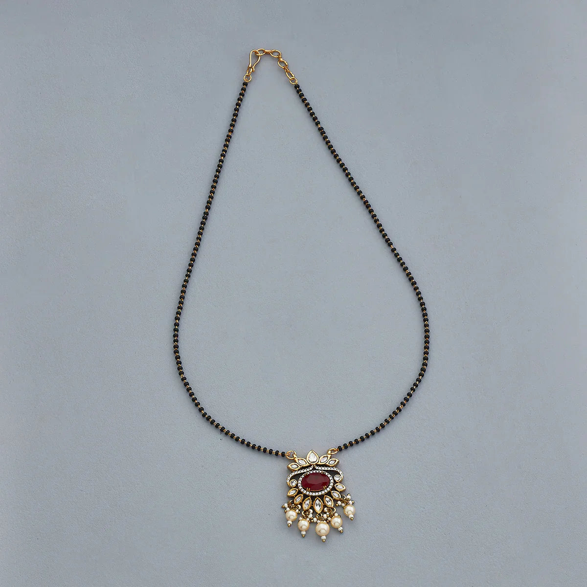 Elegant Kundan Mangalsutra for Timeless Beauty