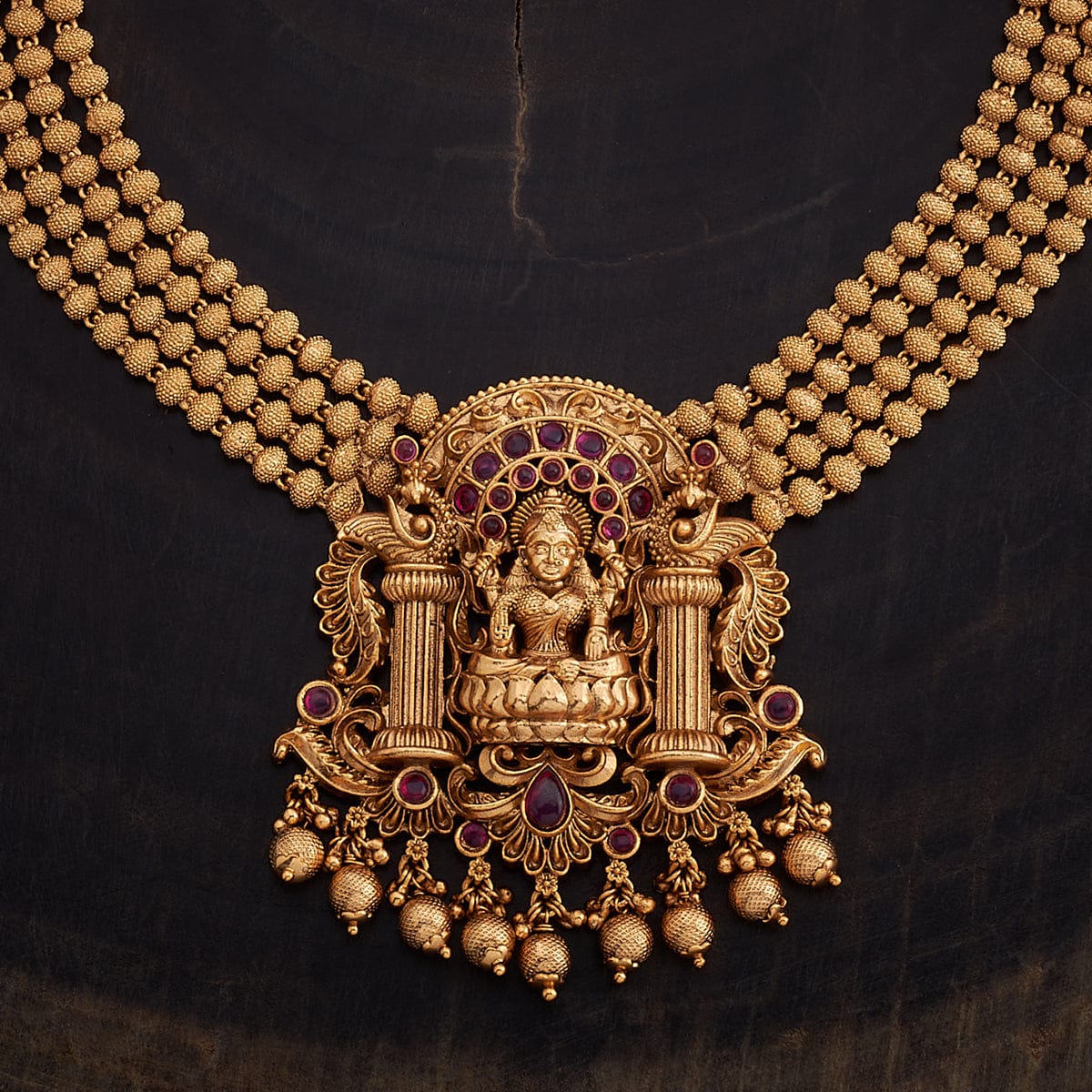 Exquisite Vintage Necklace