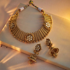 Vintage Elegance Necklace