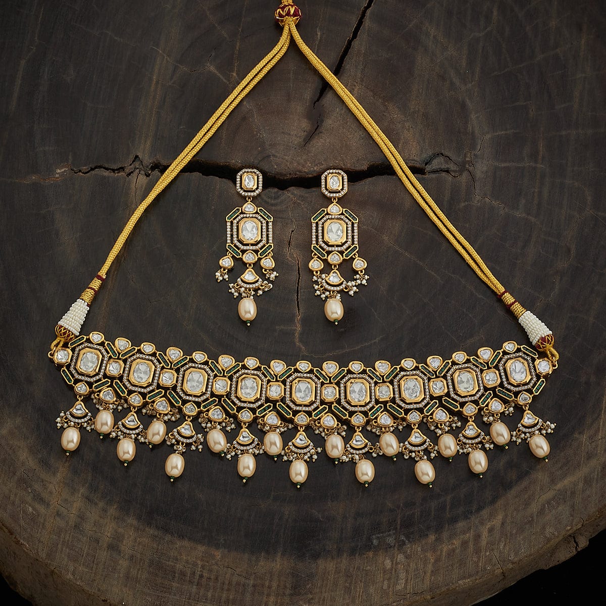 Stunning Kundan Jewelry Necklace