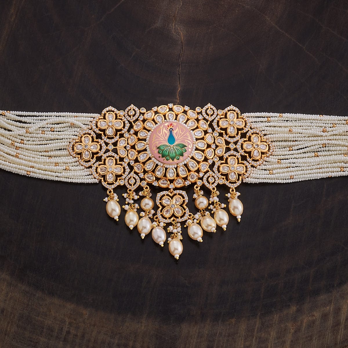 Exquisite Kundan Necklace for Elegant Style