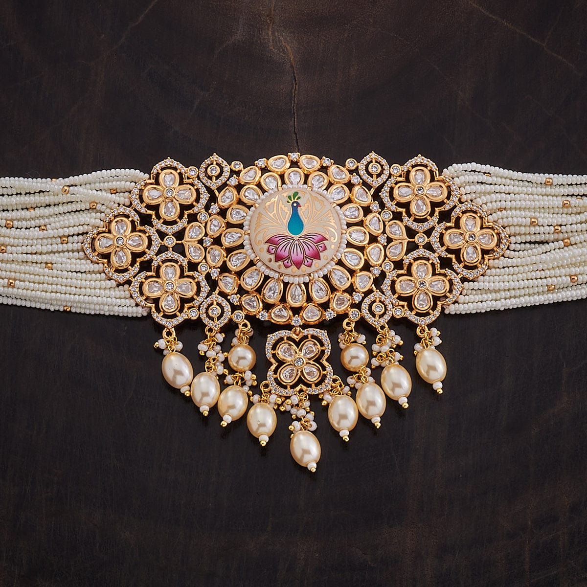 Exquisite Kundan Necklace for Elegant Style