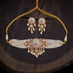 Exquisite Kundan Necklace for Elegant Style