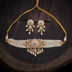 Exquisite Kundan Necklace for Elegant Style