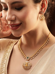 Exquisite Gold-Plated Goddess-Inspired Necklace Set with Kemp & Zirconia Crystals and Elegant Pearl Beading