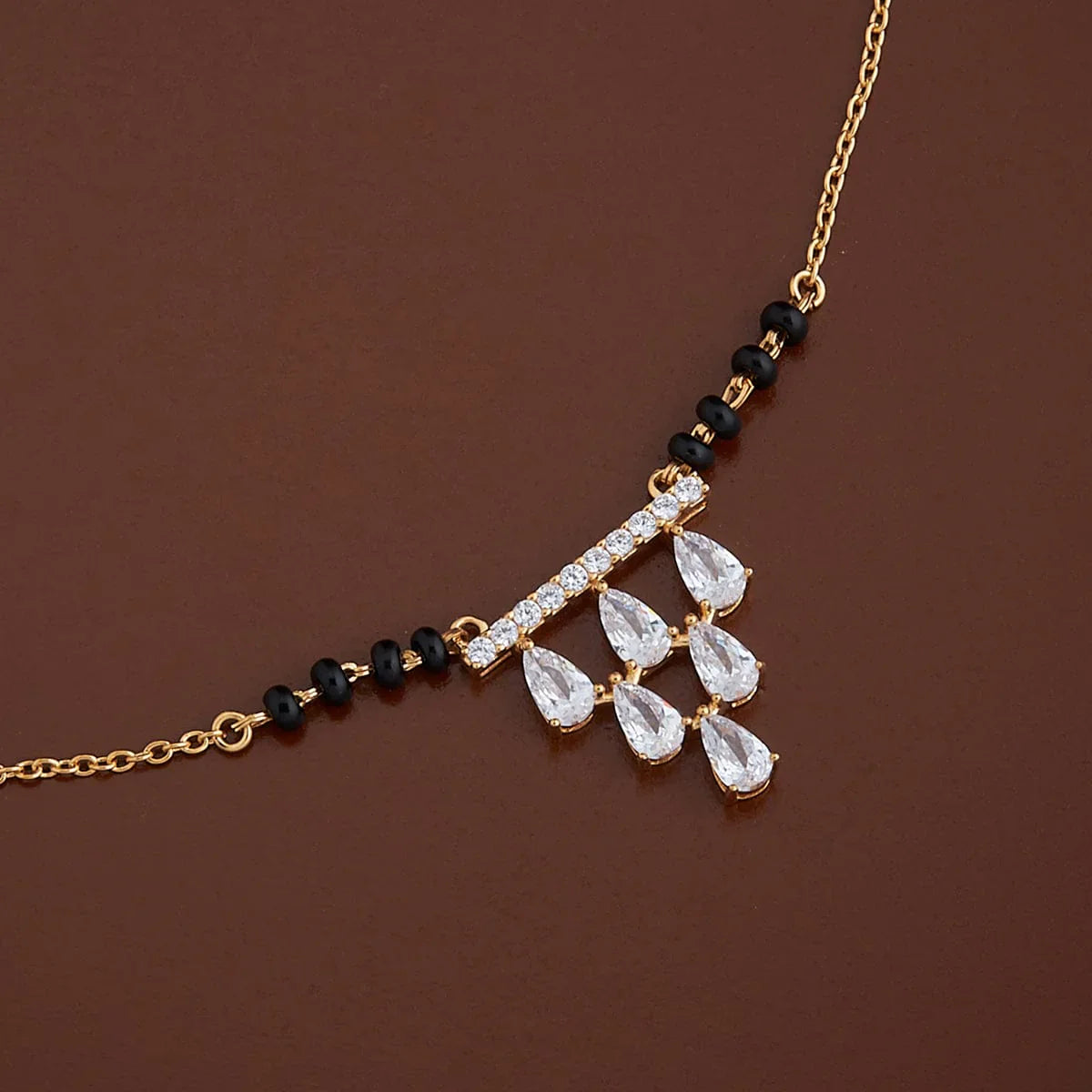 Elegant Kundan Mangalsutra - A Timeless Treasure for Every Occasion