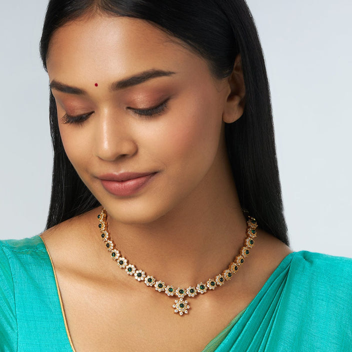 Elegant Silver Temple Necklace for Timeless Style