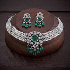 Stunning Zircon Necklace for Elegant Style